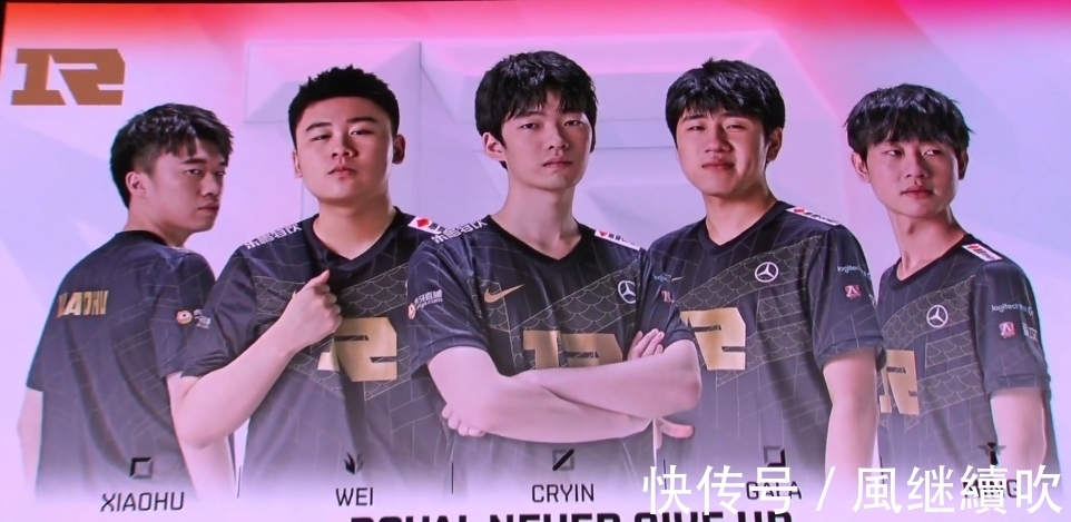 默契配合 默契配合