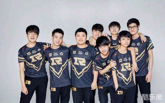 她提前好几 她提前好几