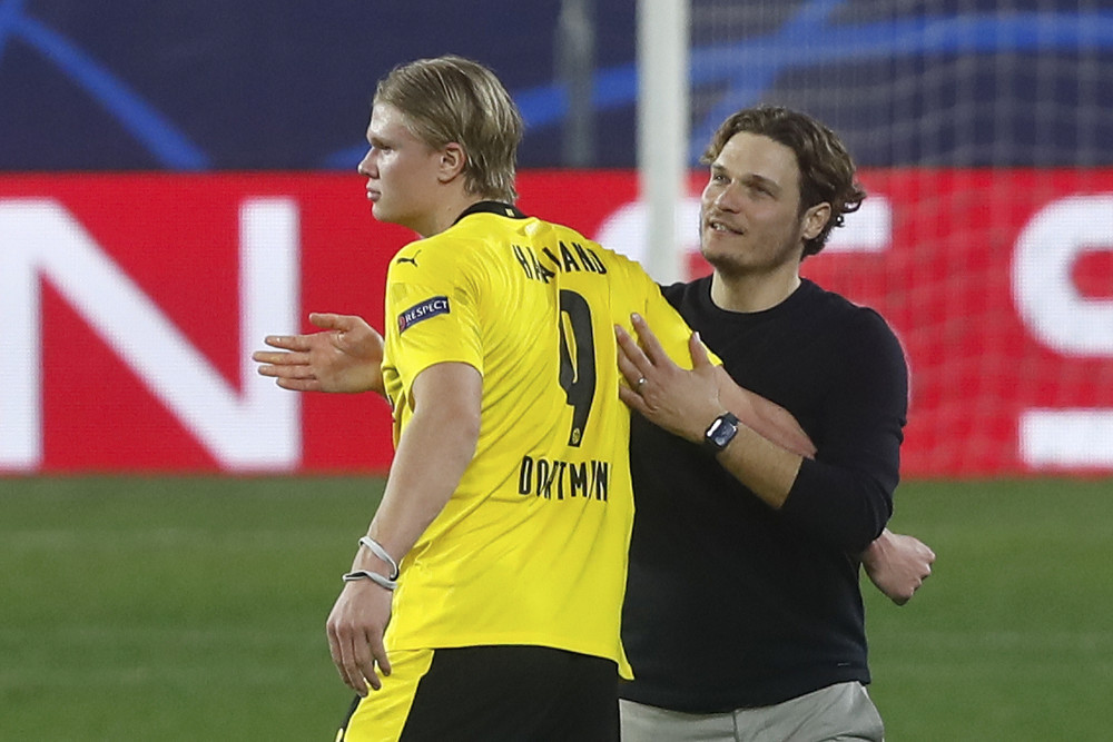 令人目不暇 令人目不暇