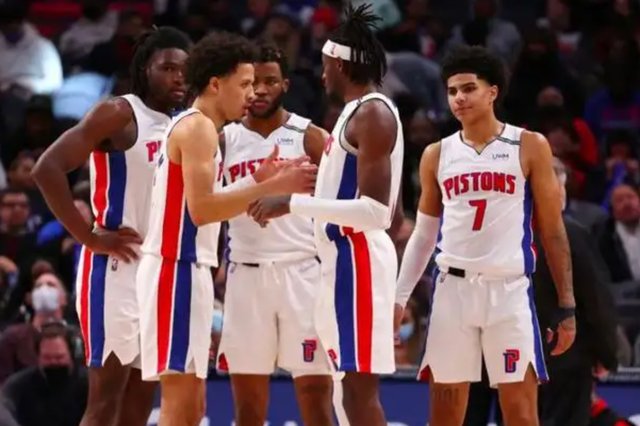 逐步开放更 逐步开放更