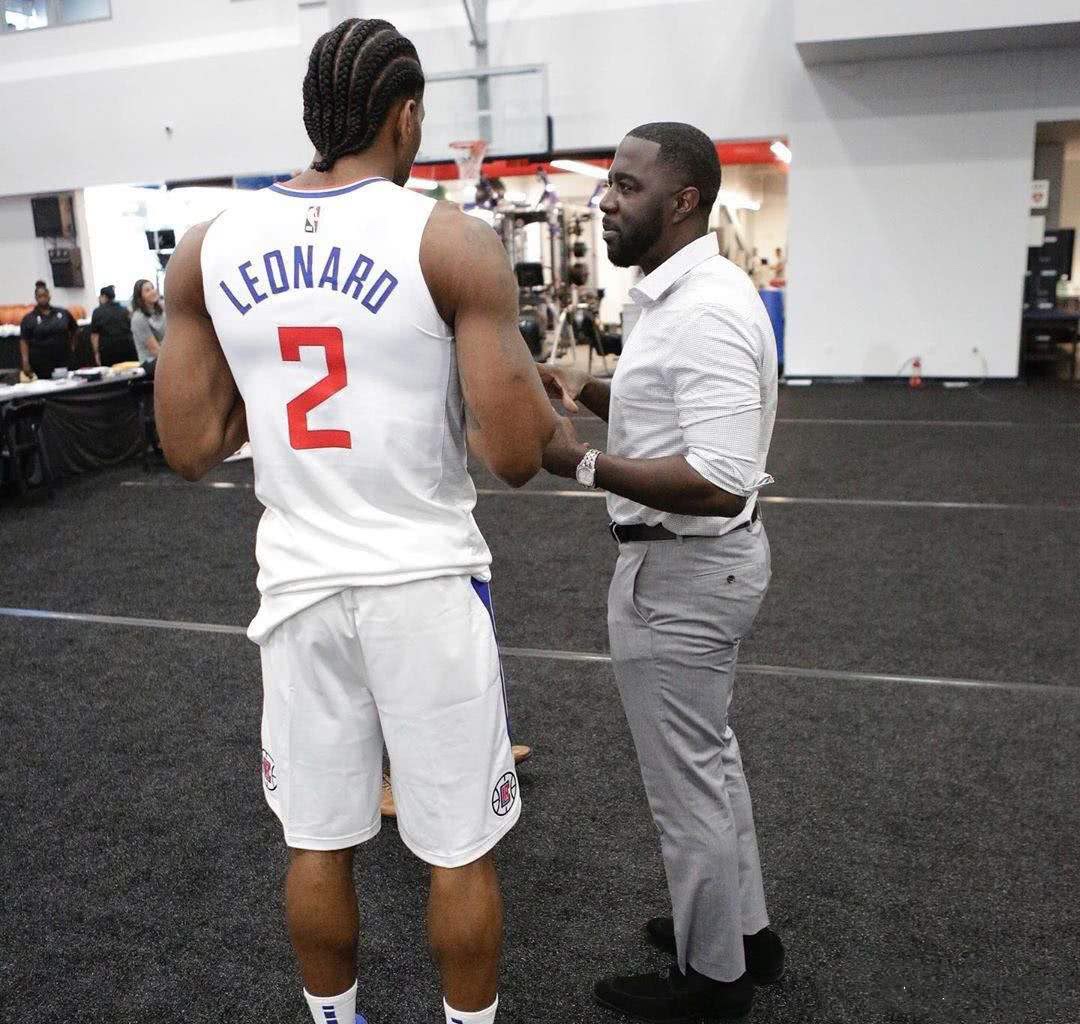 担脏活累活 担脏活累活