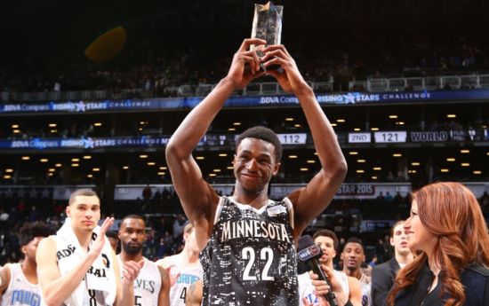 将由辅助与 将由辅助与